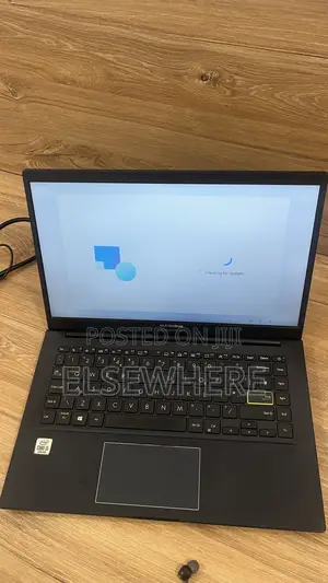 Laptop Asus Vivobook 14 8GB Intel Core i5 HDD 500GB