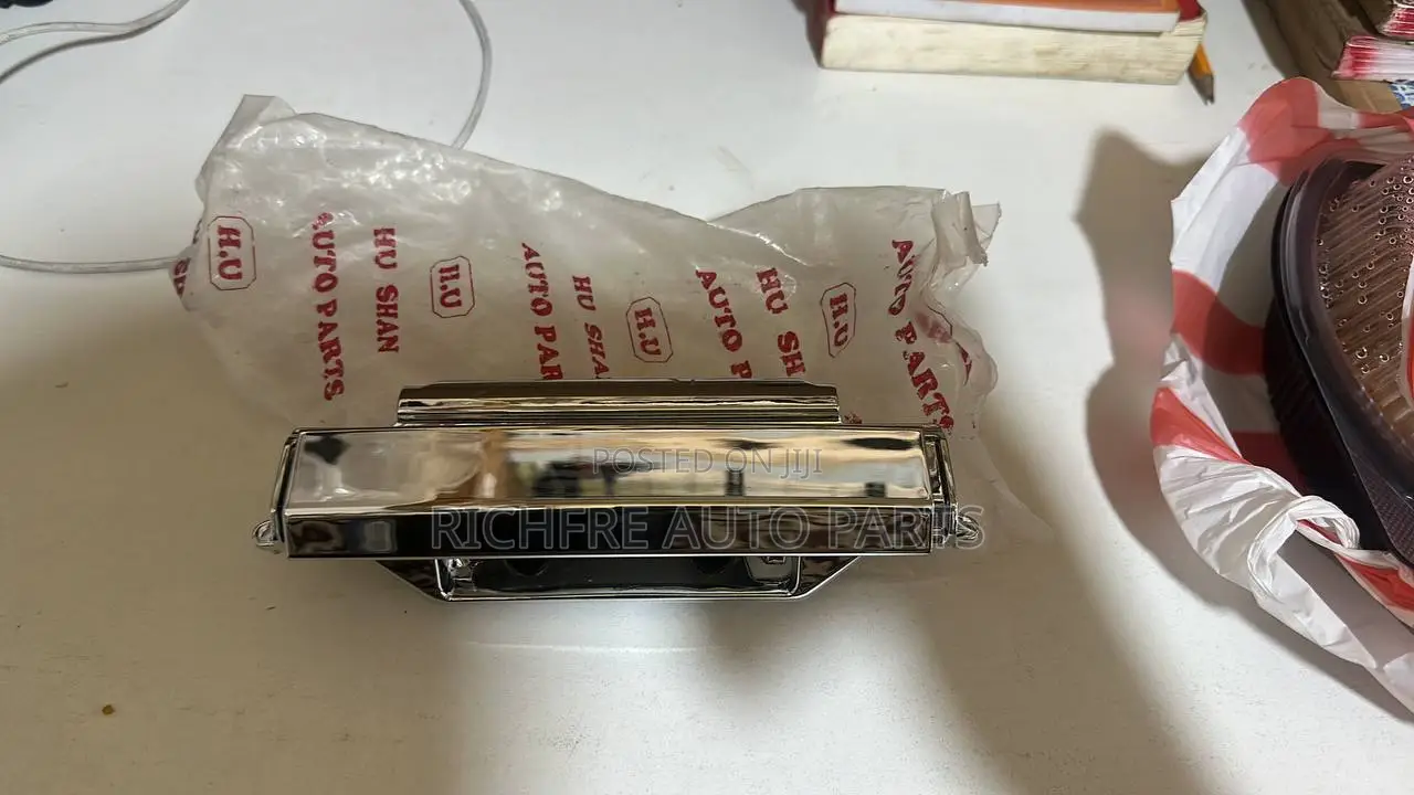 Mitsubishi L200 2019 2020 2021 Boot Handle Opener Tailgate Opener