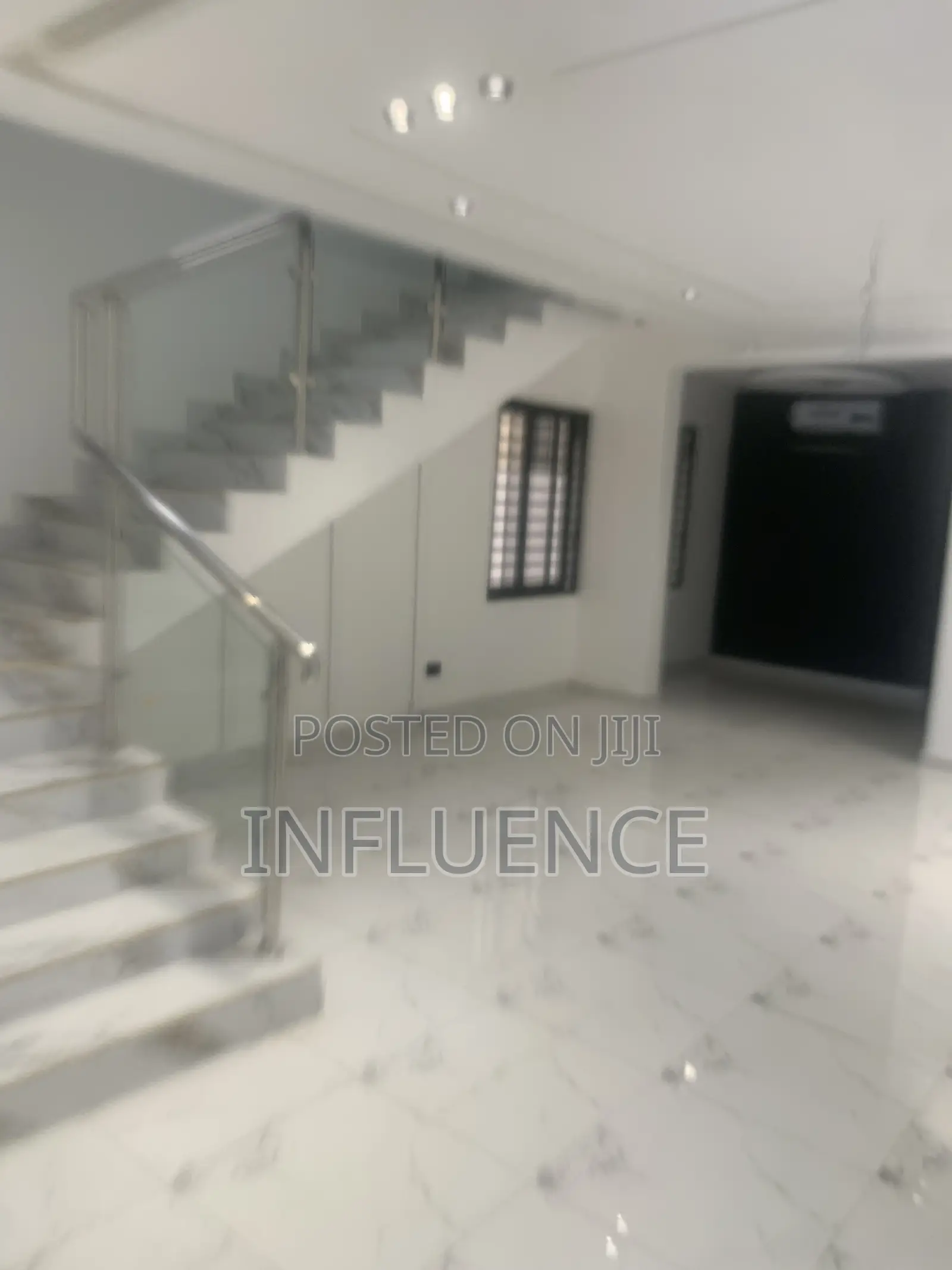 3bdrm House in Lakeside, Accra, East Legon for sale