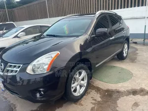 Nissan Rogue S 2011 Black