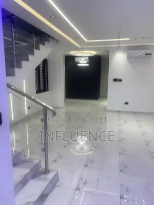 3bdrm House in Lakeside, Accra, East Legon for sale