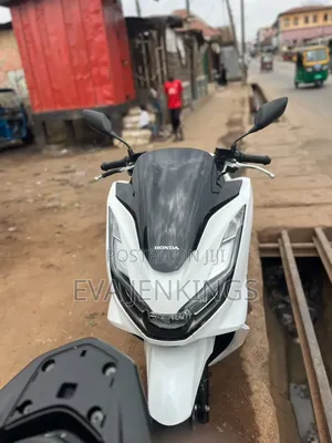 Honda 2020 White