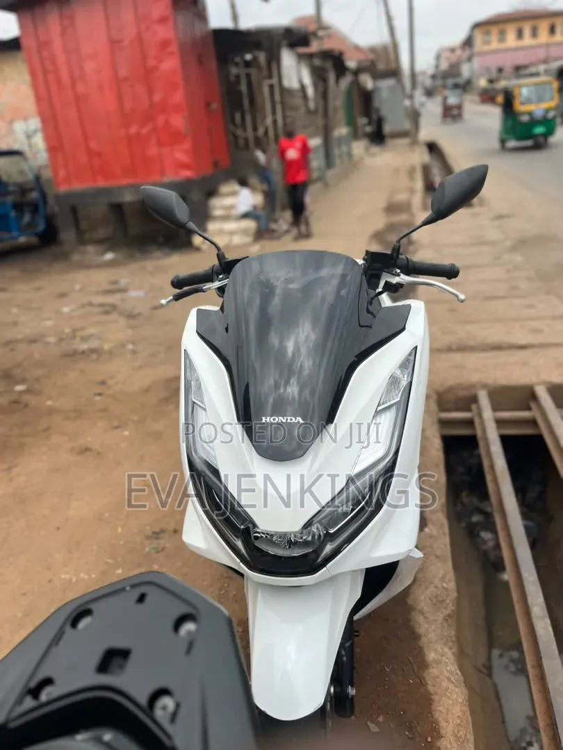 Honda 2020 White