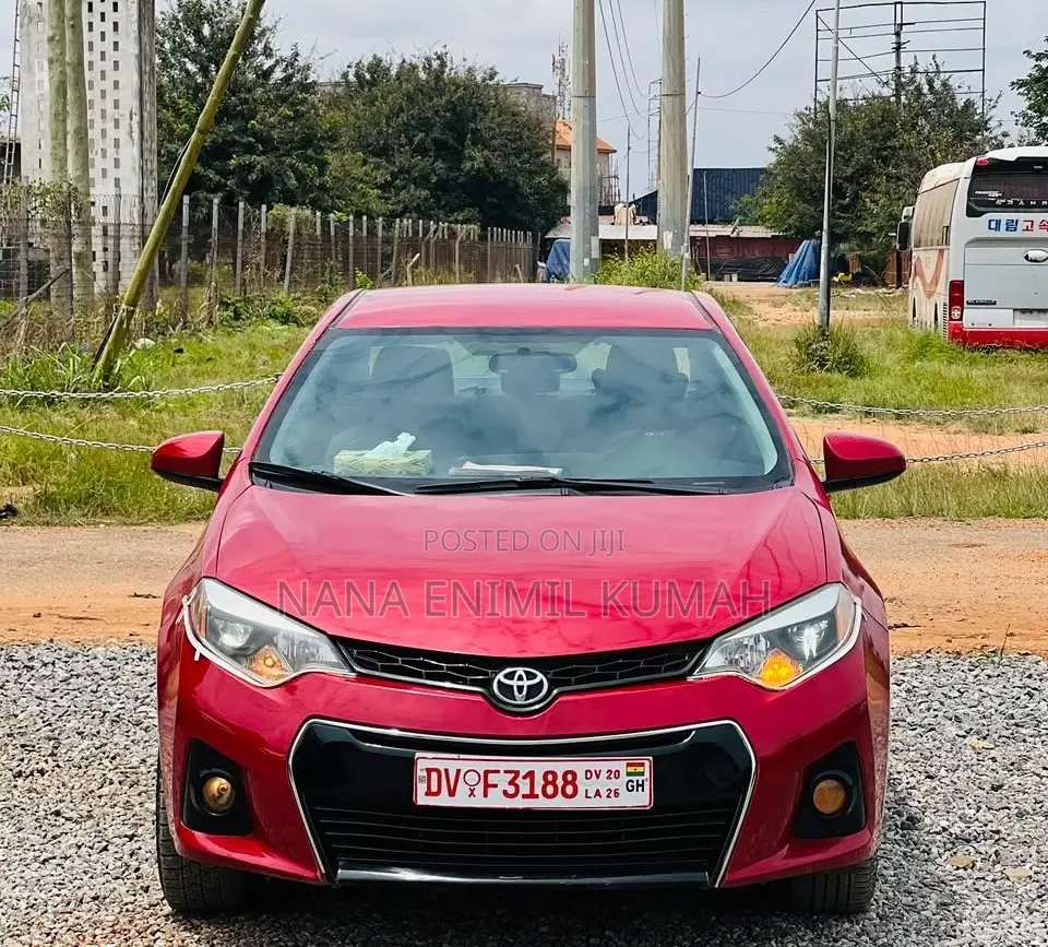 Toyota Corolla LE Premium 4dr Sedan (1.8L 4cyl CVT) 2015 Red