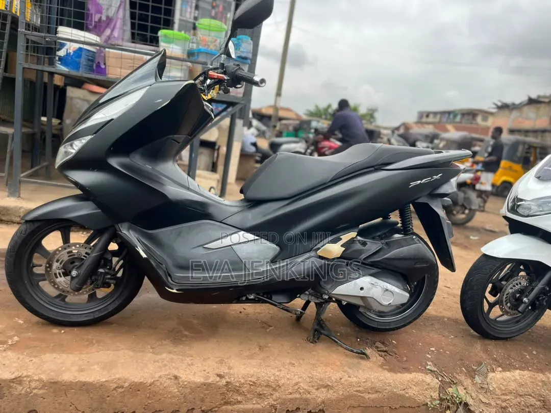 Honda 2018 Black