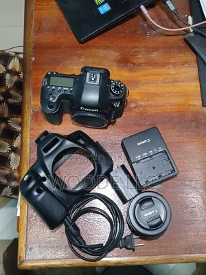Used Canon Eos 6d With 50 Mm Lens