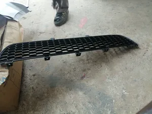 Radiator/Bumper Grille Pajero Sports 2005-2015