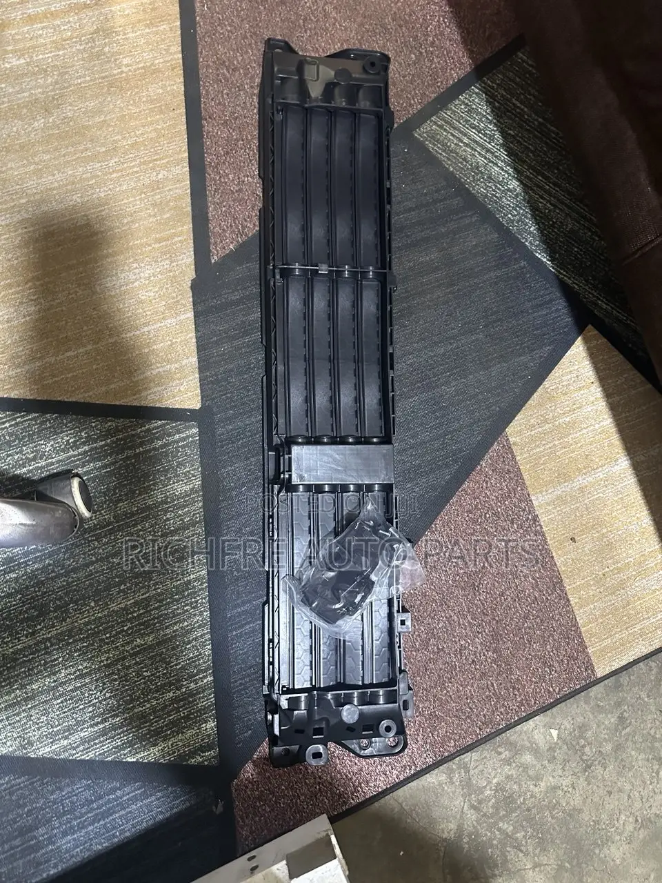Honda CRV 2017 2018 2019 2021 Shutter Grille