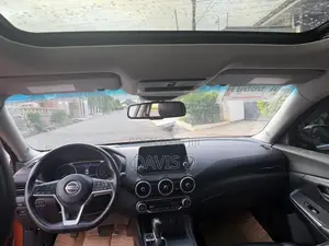 Nissan Sentra SR 2021 Orange