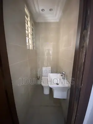 2bdrm House in East Trassaco, Police Station for rent