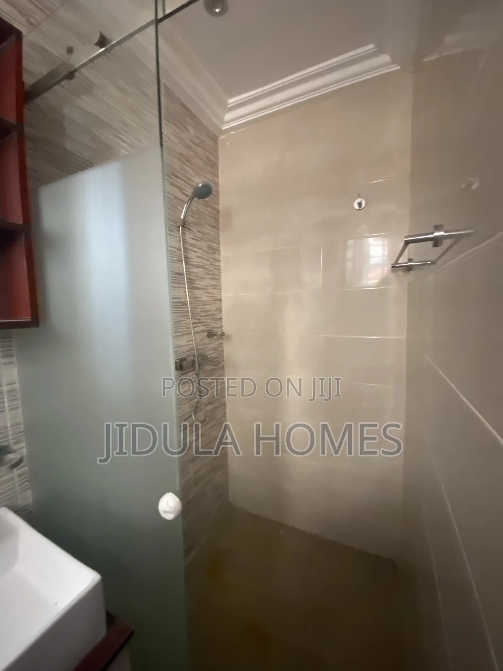 2bdrm House in East Trassaco, Police Station for rent