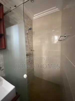 2bdrm House in East Trassaco, Police Station for rent