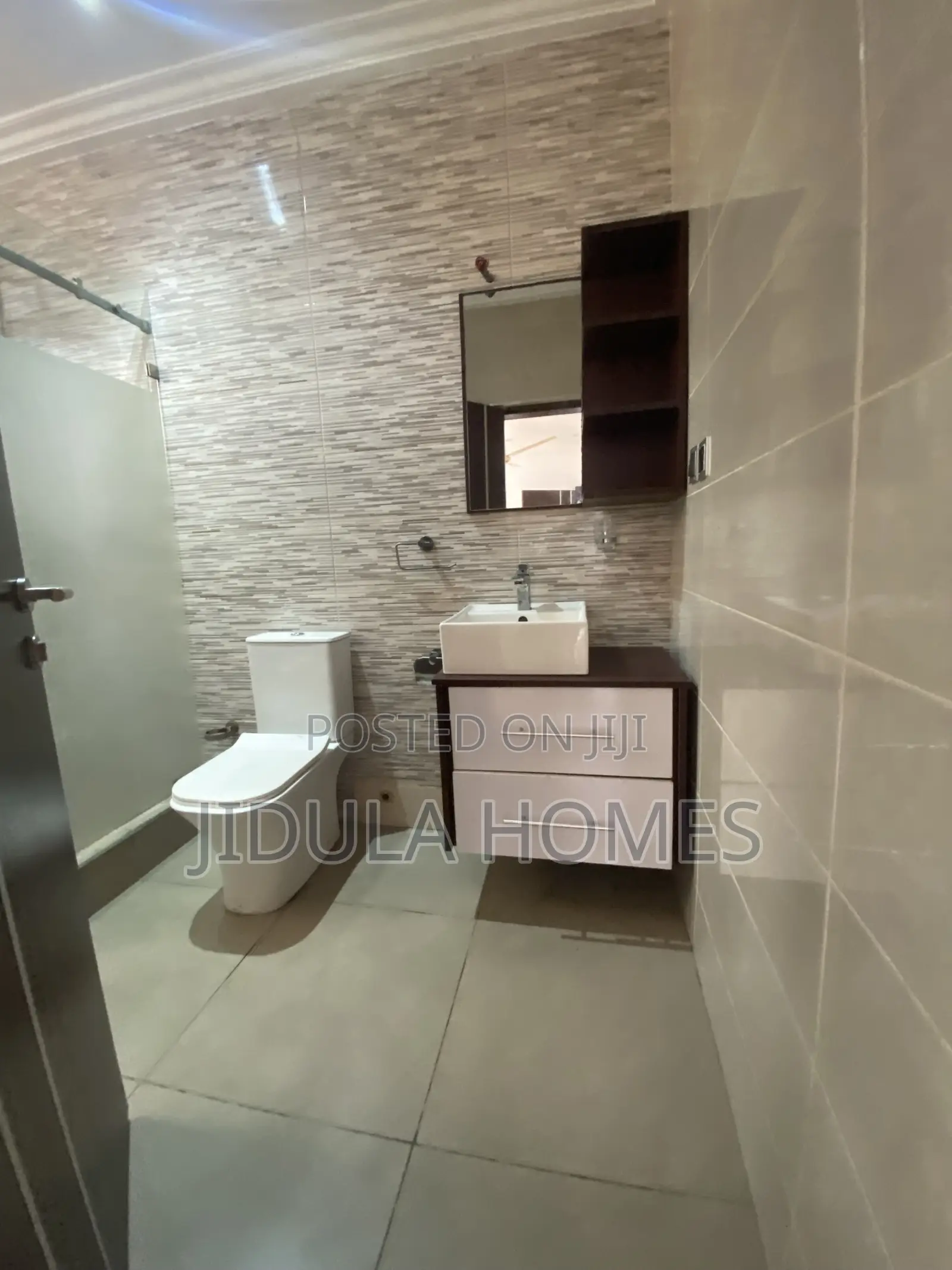 2bdrm House in East Trassaco, Police Station for rent
