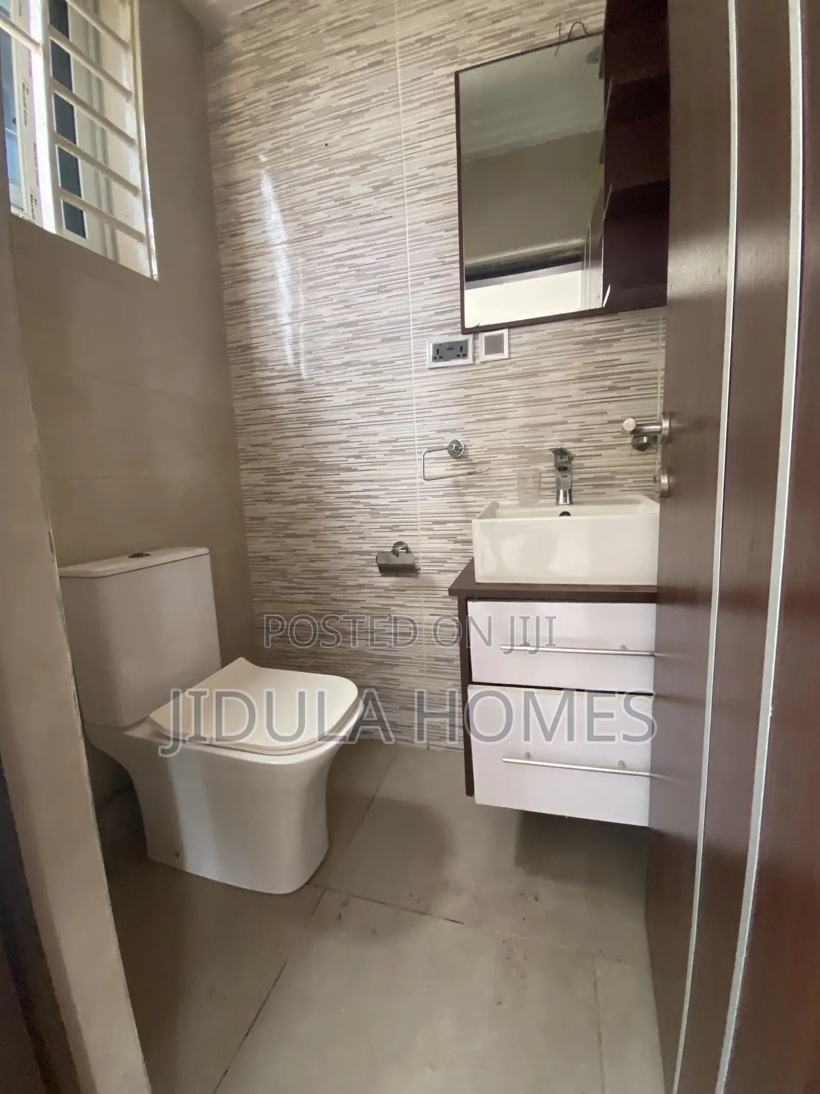 2bdrm House in East Trassaco, Police Station for rent