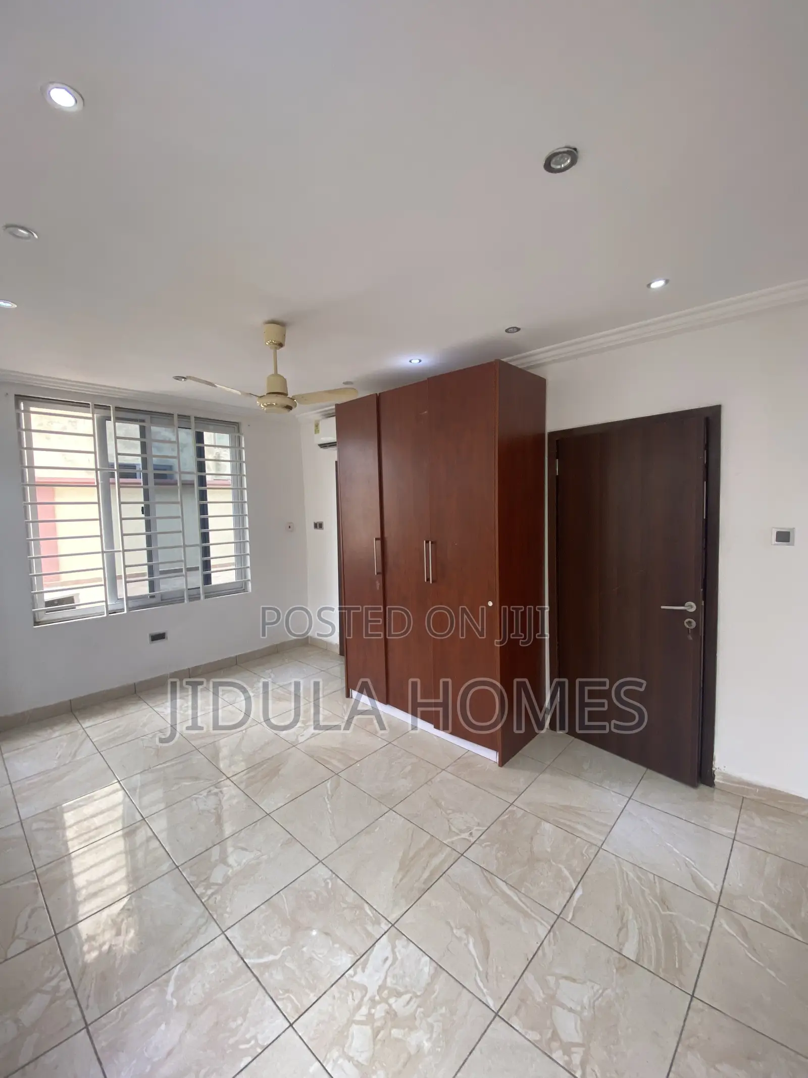 2bdrm House in East Trassaco, Police Station for rent