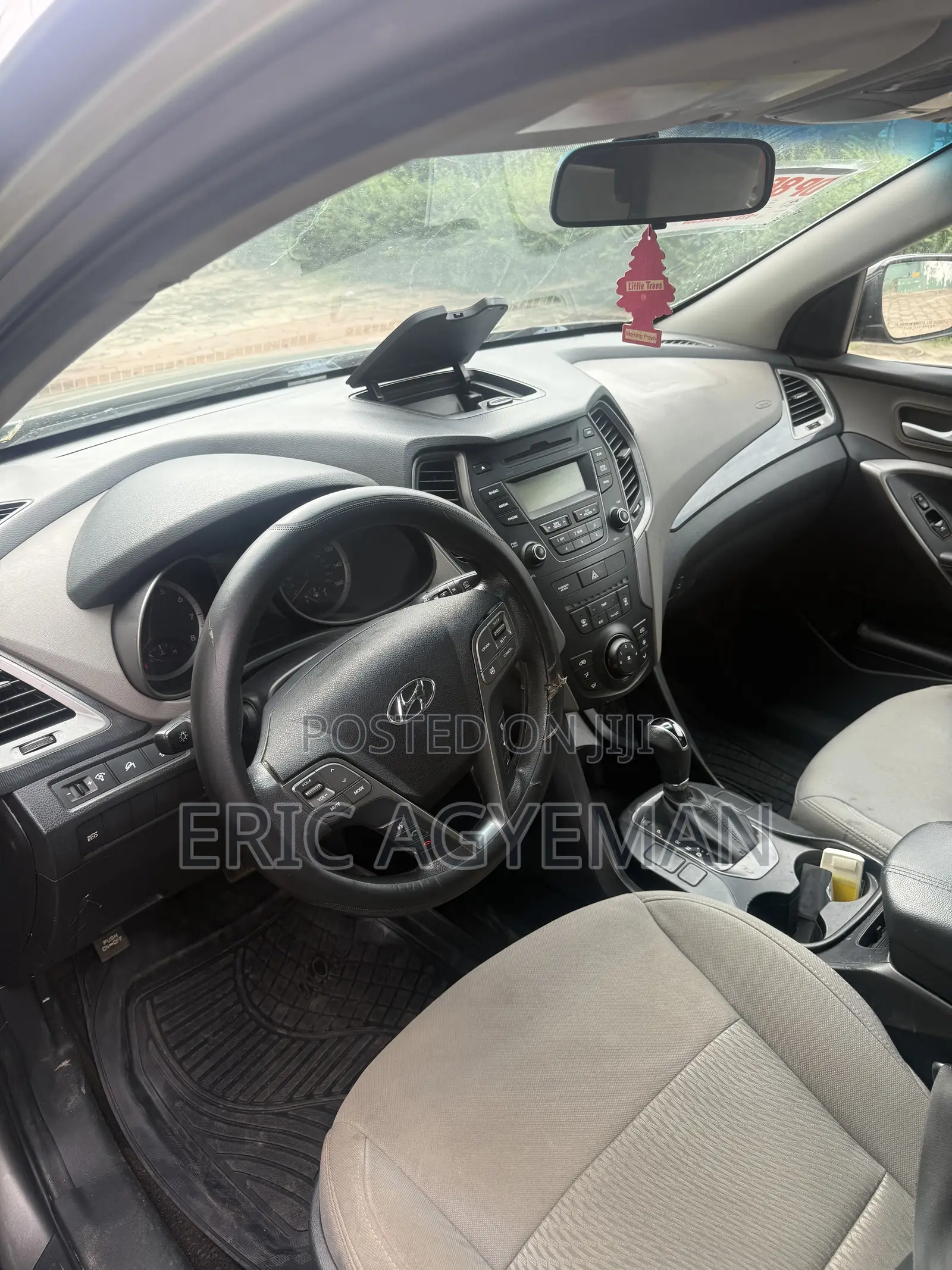 Hyundai Santa Fe SE AWD 2016 Gray