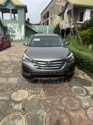 Hyundai Santa Fe SE AWD 2016 Gray