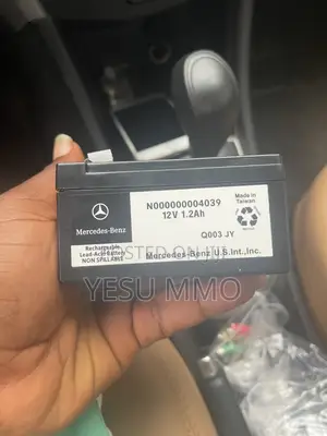 Mercedes Benz Auxiliary Battery