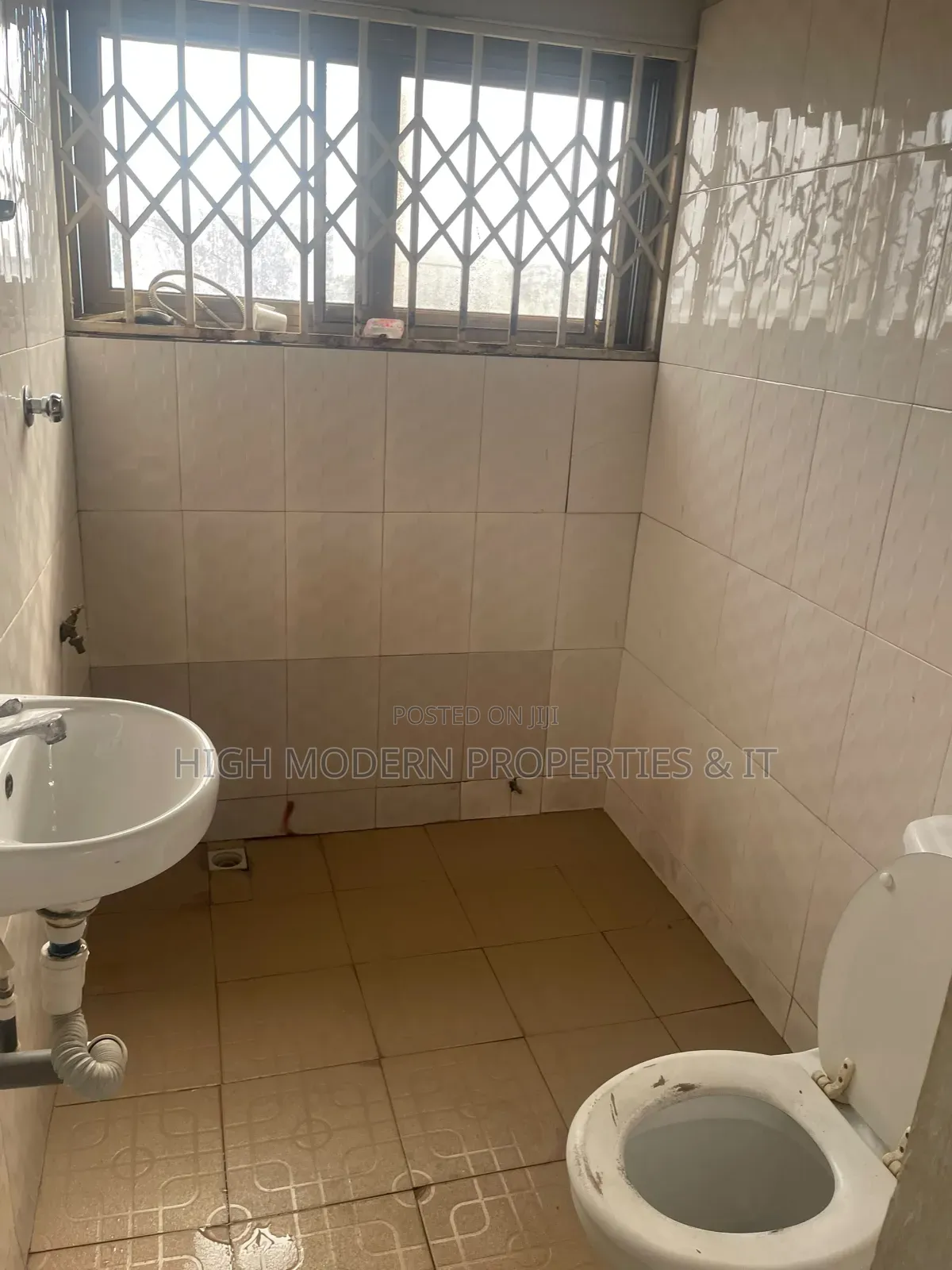 1bdrm House in Teshie Tebibiano, New Town for rent