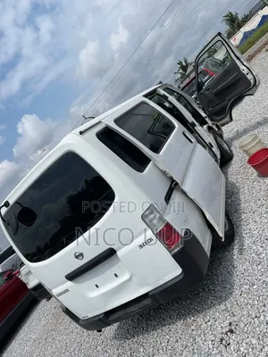 Nissan Caravan (Urvan) 2013 White