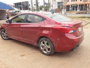 Hyundai Elantra 2013 Brown