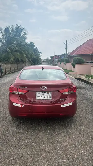 Hyundai Elantra 2013 Red