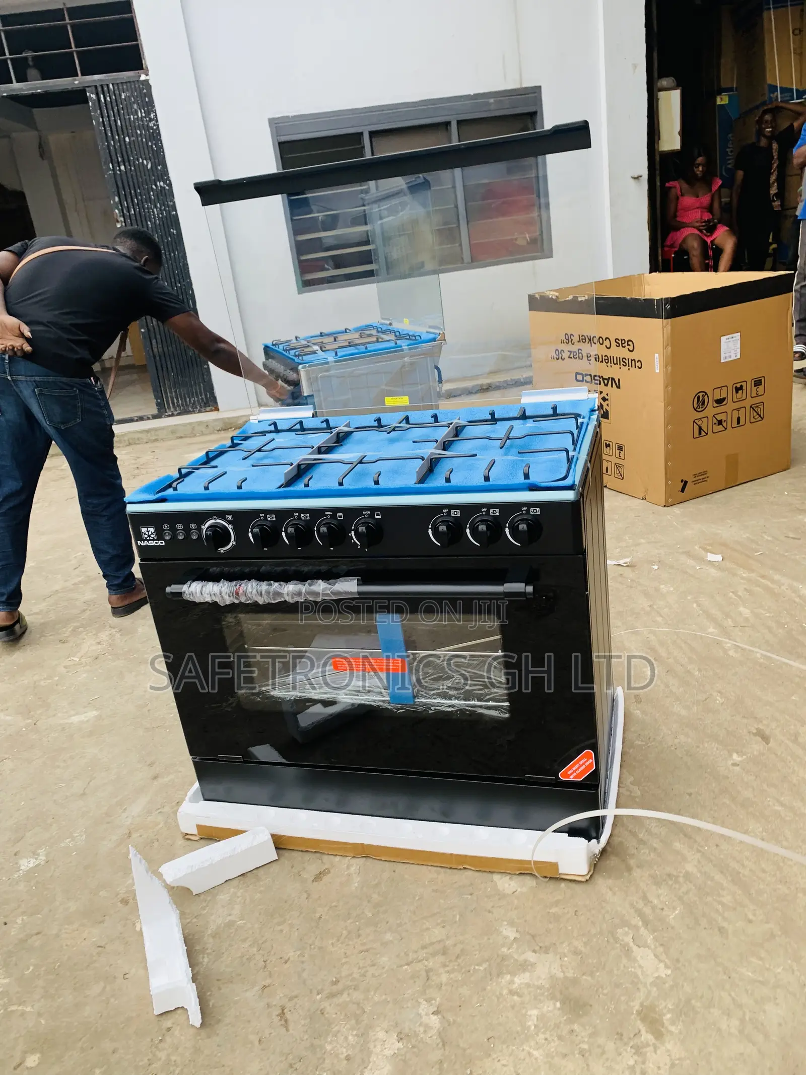 Grab Quality Nasco 90×60 5 Burner Gas Cooker W/ Grill Black