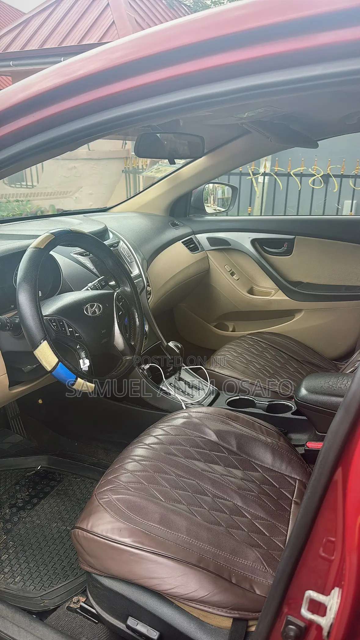 Hyundai Elantra 2013 Red
