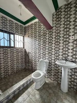 2bdrm Apartment in Adanseman New, Weija for rent