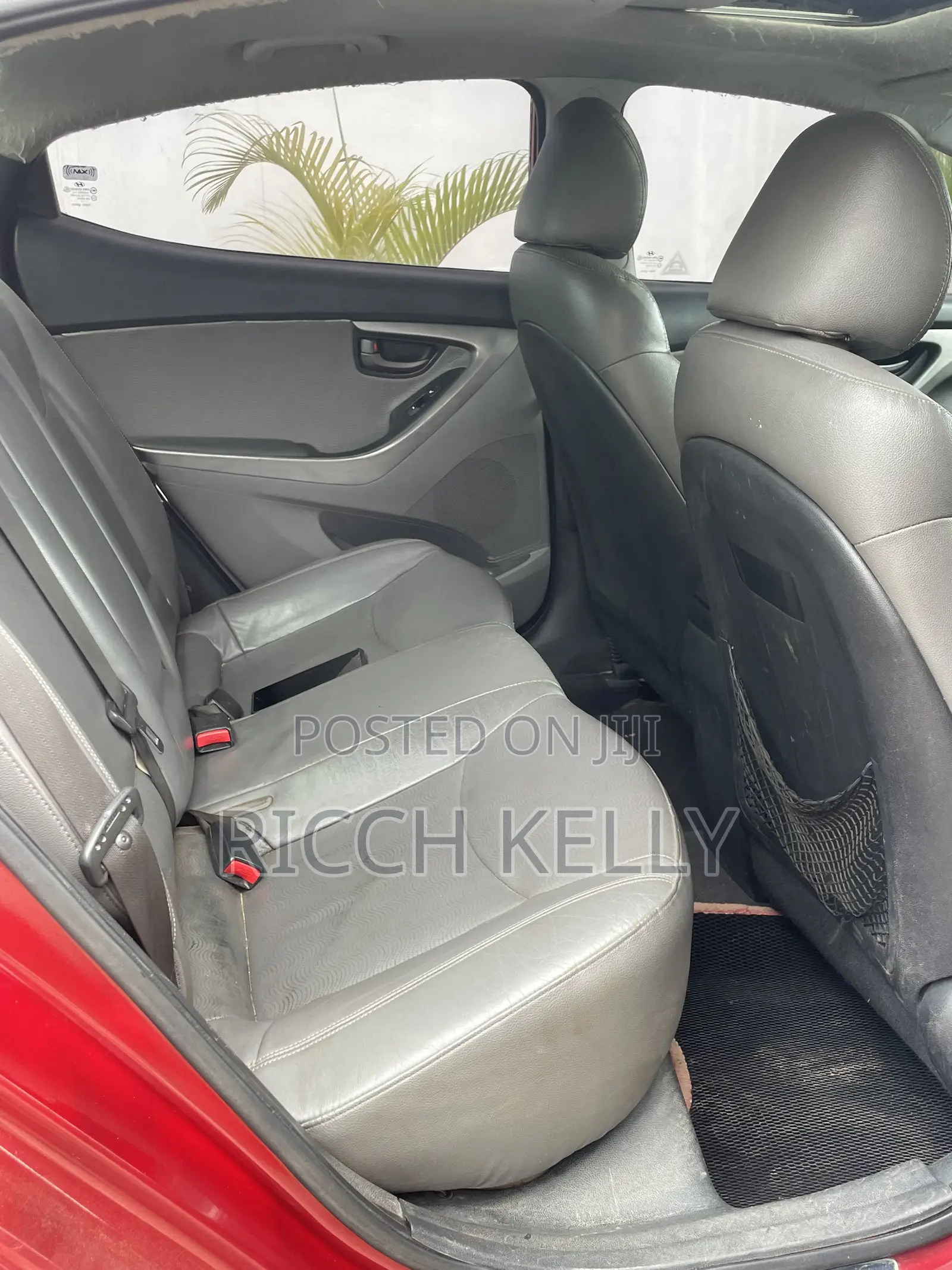 Hyundai Elantra Limited Sedan FWD (1.8L 4cyl 6A) 2013 Red