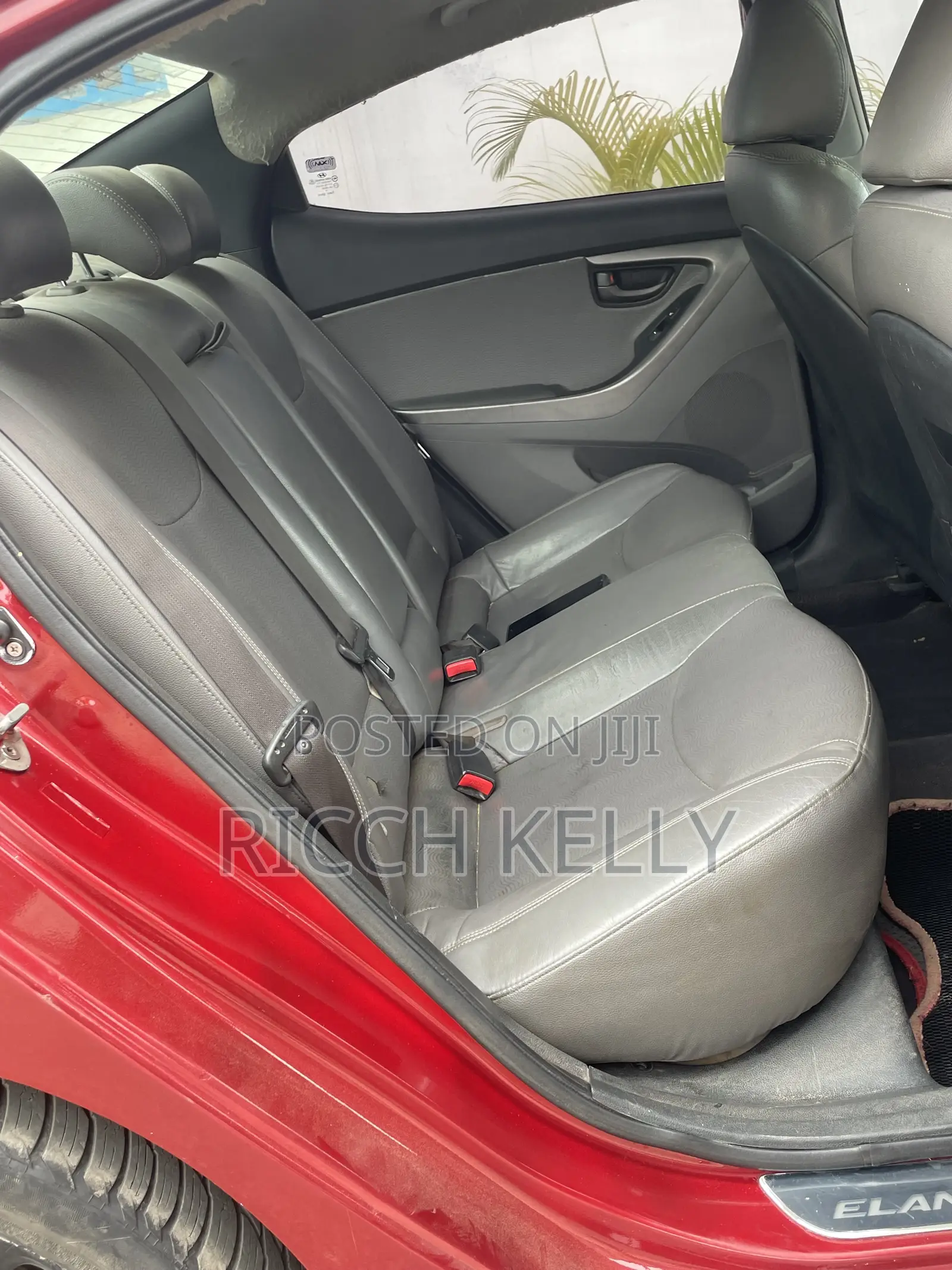 Hyundai Elantra Limited Sedan FWD (1.8L 4cyl 6A) 2013 Red