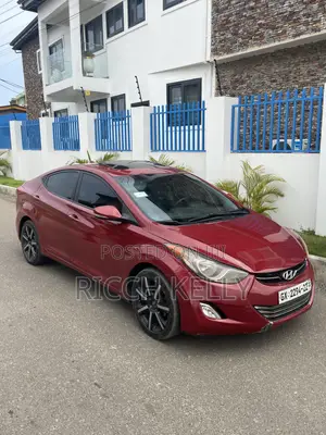 Hyundai Elantra Limited Sedan FWD (1.8L 4cyl 6A) 2013 Red