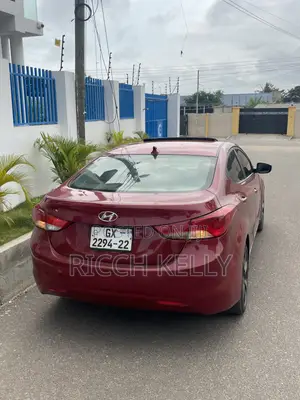 Hyundai Elantra Limited Sedan FWD (1.8L 4cyl 6A) 2013 Red