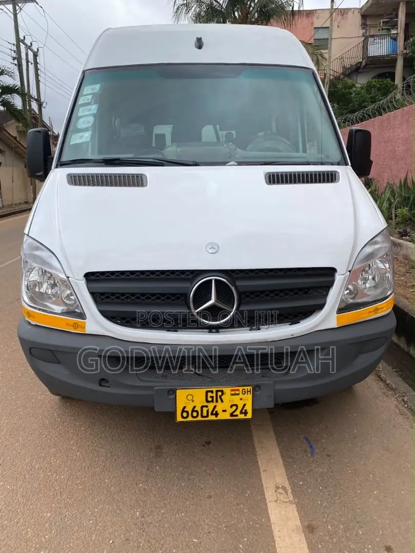 Mercedes-Benz Sprinter 2013 White