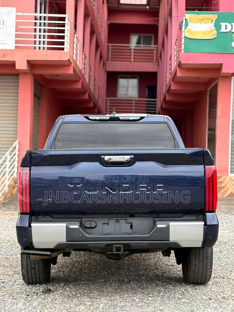 Toyota Tundra Limited 2022 Blue