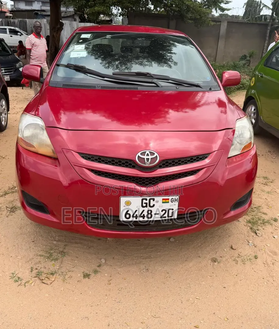 Toyota Yaris 2009 Burgundy