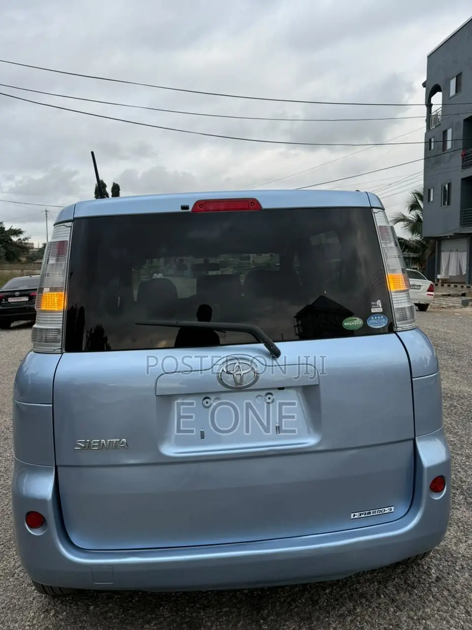 Toyota Sienta 2015 Blue