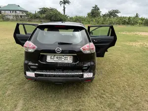 Nissan Rogue 2014 Black
