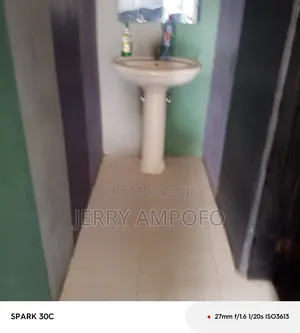 2bdrm Apartment in Market for rent
