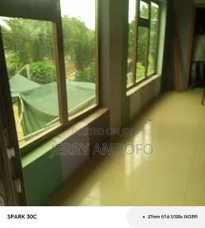 2bdrm Apartment in Market for rent