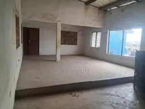Upstairs Warehouse Space for Rent