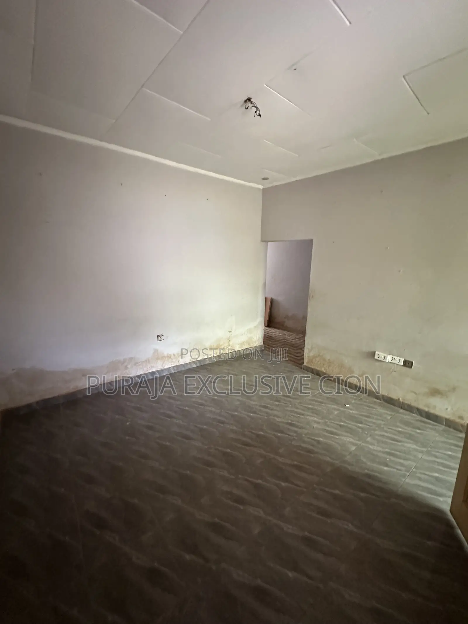 1bdrm Room & Parlour in Choice, Weija, Old Barrier for rent