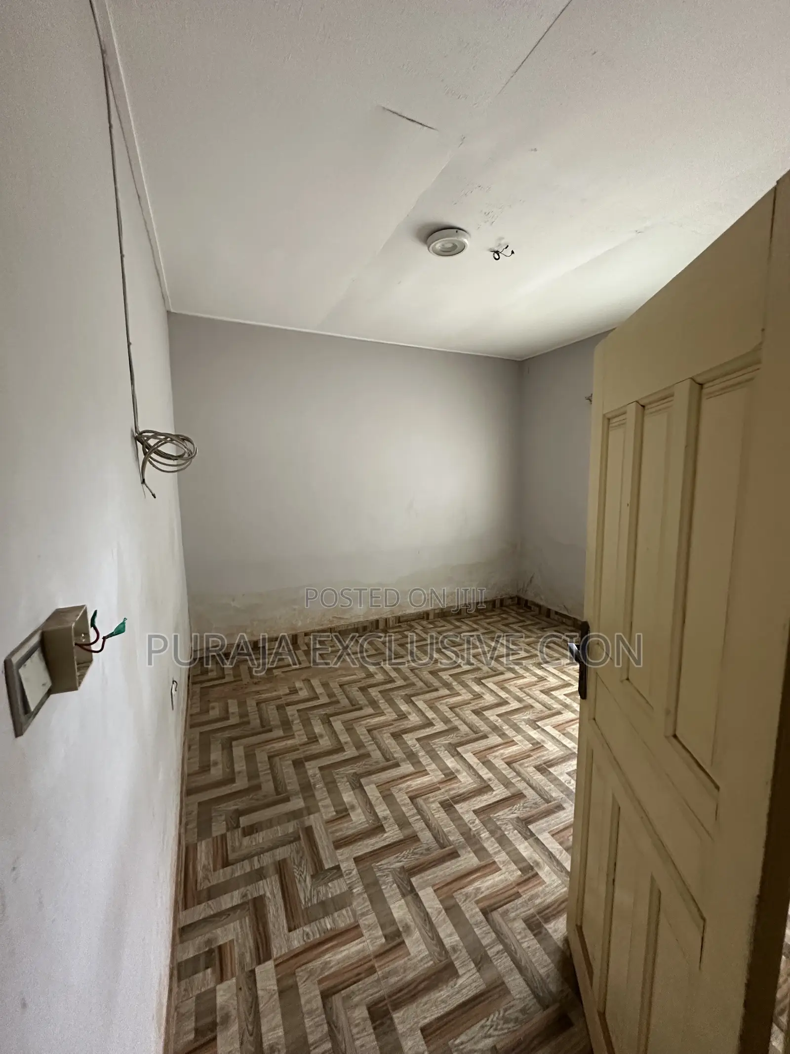 1bdrm Room & Parlour in Choice, Weija, Old Barrier for rent