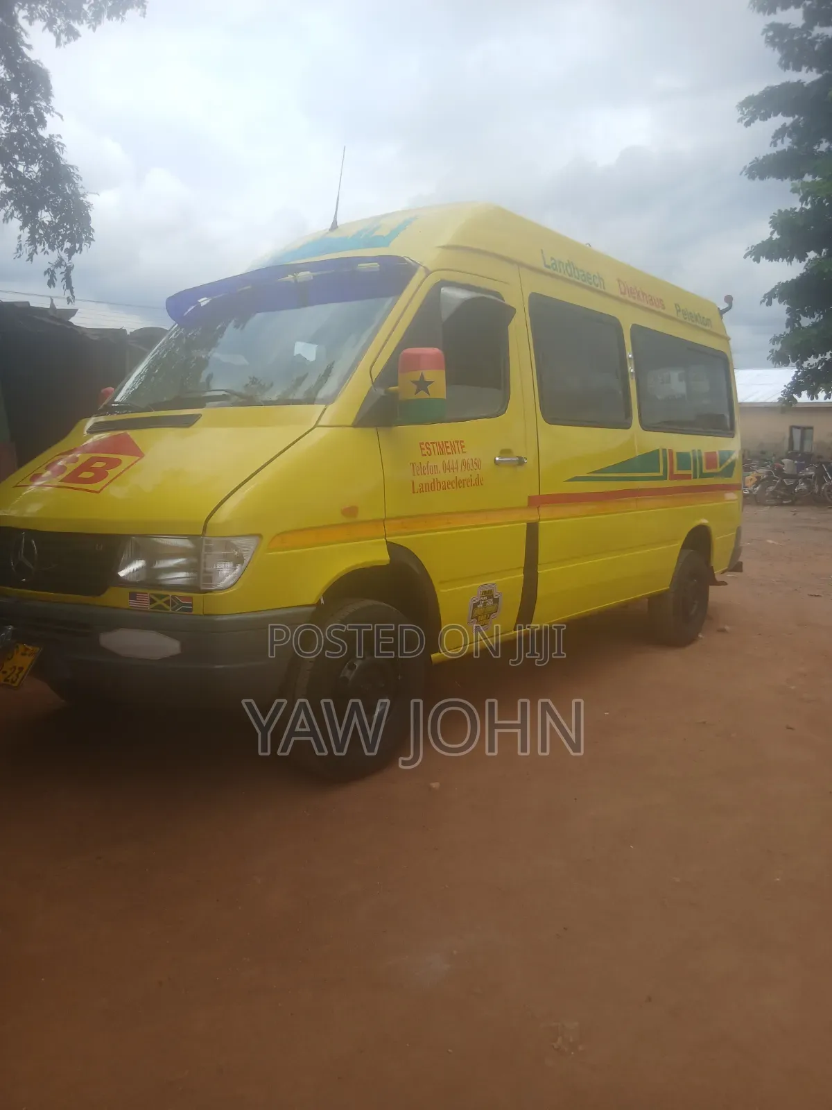 Mercedes-Benz Sprinter 2014 Yellow
