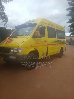 Mercedes-Benz Sprinter 2014 Yellow