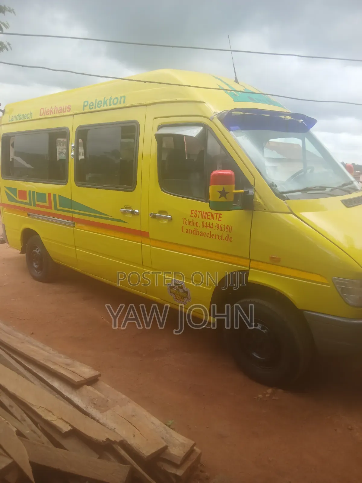 Mercedes-Benz Sprinter 2014 Yellow