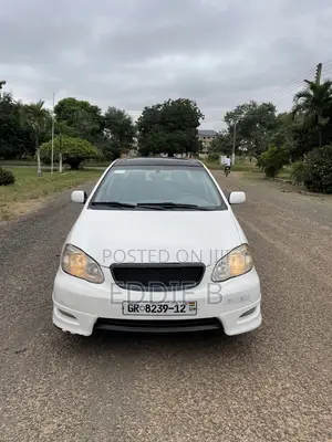Toyota Corolla LE 2005 White