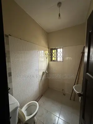 1bdrm Room & Parlour in Choice, Weija, Old Barrier for rent