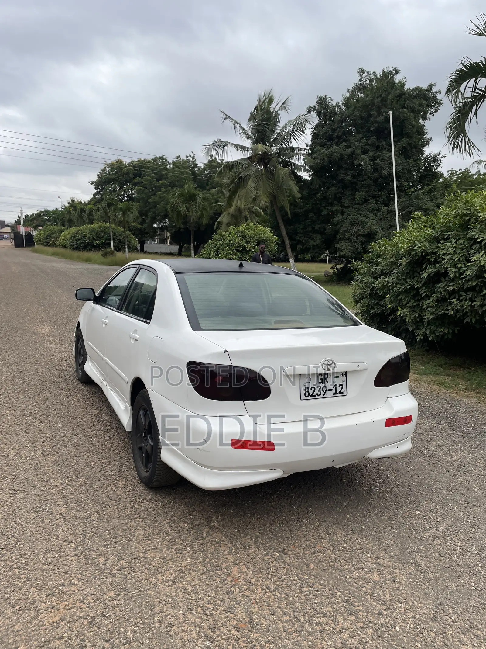 Toyota Corolla LE 2005 White