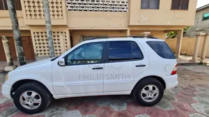 Mercedes-Benz M Class 2002 White